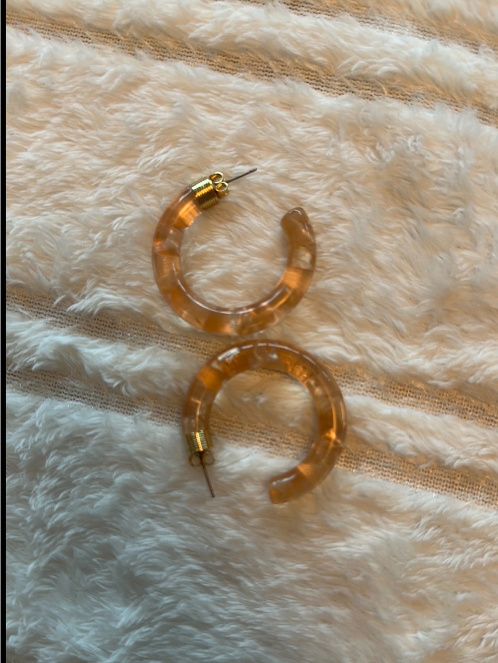 Sezane Resin Hoop Earrings - Women Jewelry - Picture 3 of 3